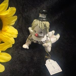 Vintage Porcelain Girl Clown by ARTE Collection